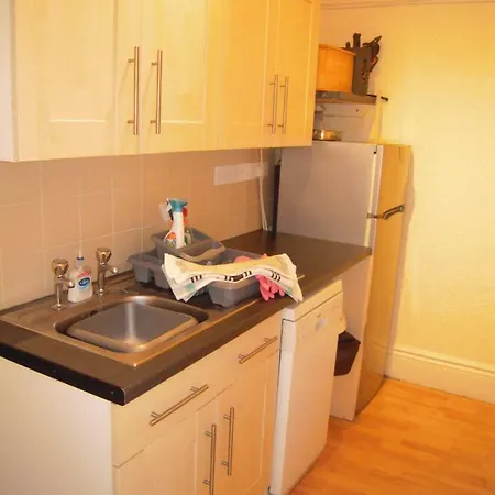 Chomley Flats Apartment *