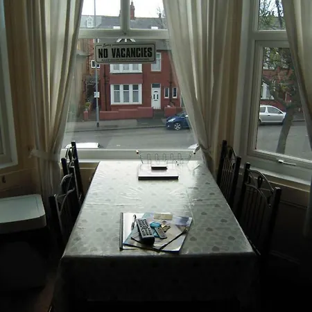 Chomley Flats Apartment