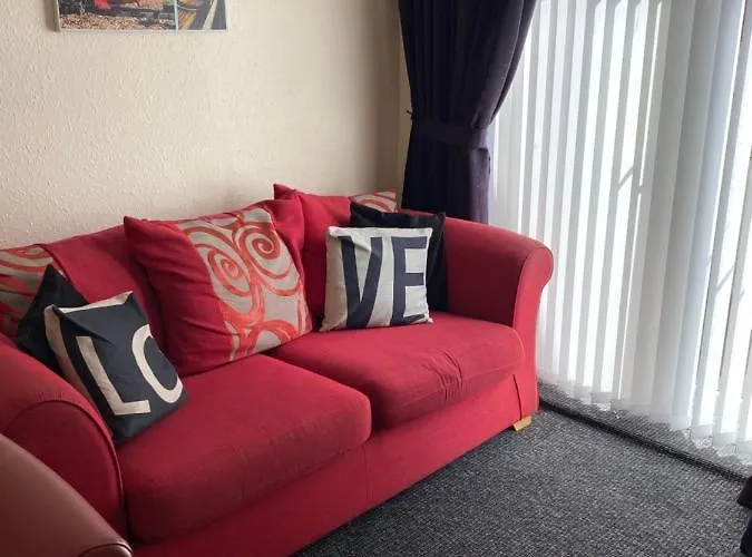 Chomley Flats * Scarborough