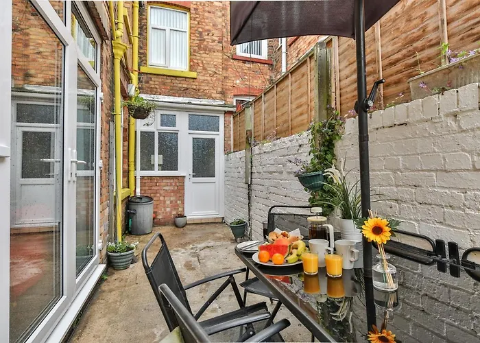 Chomley Flats Scarborough