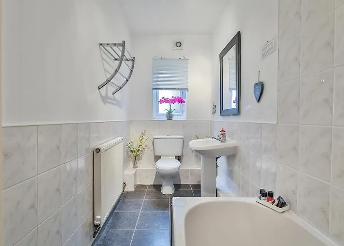 Chomley Flats Apartman *