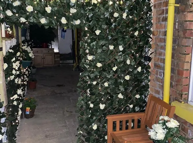 Chomley Flats Apartman *