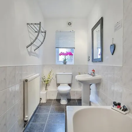 Chomley Flats Apartament *