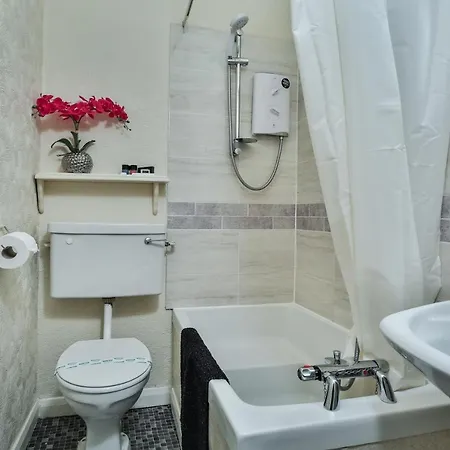 Chomley Flats Scarborough